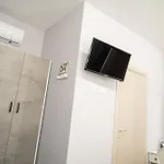 Bed and breakfast Napolitano - Station 4*
