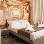 Napolitano - Station Bed and breakfast 4*